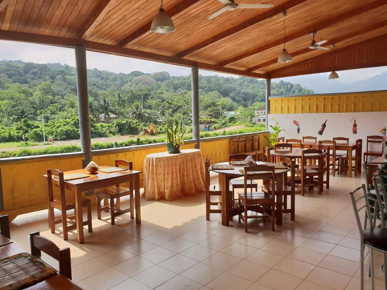 Hotel Residencial Mira Rio Santo António Esterno foto